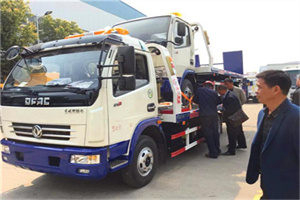 阳春汽车道路救援拖车价格